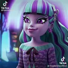 Twyla Russell's Instagram, Twitter & Facebook