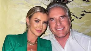 Esposa de Roberto Justus se manifesta após ir ao Rock in Rio sozinha:  "Liberdade"