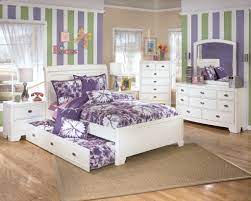 For your kid's bedroom, a twin size bedroom set is the perfect size with a twin bed, mirror, dresser, and nightstand included. Kids Girl Bedroom Set Novocom Top