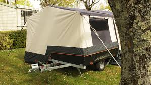 Coque rigide avec galerie pouvant recevoir deux portes vélos. 04 Vue Arriere Caravane Pliante Solena De Chez Raclet 25 Flickr