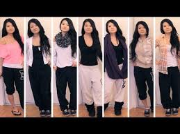 The first thing you want to do is create a contrast with the navy blue color. Cute Shirts To Wear With Sweatpants