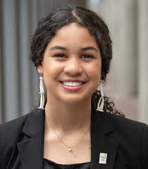 Ava Cummings's Instagram, Twitter & Facebook