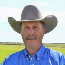 Kelly Beeler's Instagram, Twitter & Facebook