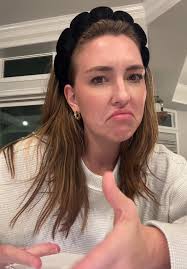 Savannah Dexter Castle Lyrics