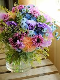 Chicchicfindings Etsy Com Vintage Flower Arrangements Flower Arrangements Beautiful Flower Arrangements