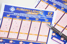 Euromillions is a transnational lottery that requires seven correct numbers to win the jackpot. Resultat De L Euromillion Fdj Le Tirage Du Mardi 6 Avril 2021 En Ligne