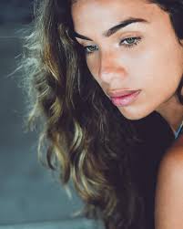 Eveline Zuchi (@evelinezuchi_) • Instagram photos and videos