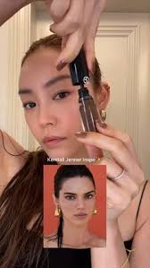 Kendall Jenner makeup look