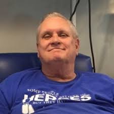 Robert Lausch's Instagram, Twitter & Facebook