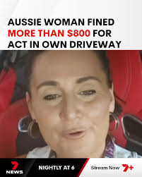 The woman was startled by a knock in the early hours of the morning. 📌  DETAILS: tinyurl.com/2a2hp8u3