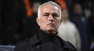 UEFA dan Jose Mourinho ya flaş ceza