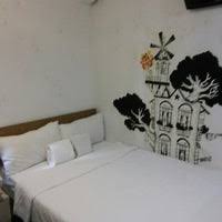 Tam kung tapinagi, tesise 7 km uzaklıkta bulunur. Hop Inn Hostel In å°–æ²™å'€