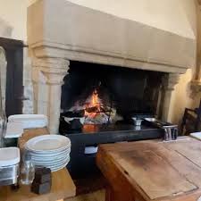 This modish restaurant in a former carmelite convent is one of the city's most popular eateries, with tables set among rough brick walls. La Table Du Couvent Accueil Facebook