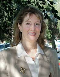 Denise Daggett's Instagram, Twitter & Facebook