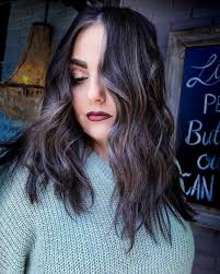 Show Off, Cal 💨 Shadow Root: Redken Shades EQ Gloss 2ABN+4N Gloss All  Over: 6T+ 9V @redken @salonatjosies @framar @pureology @basicsofbalayage  @citiesbesthairartists @modernsalon @behindthechair_com