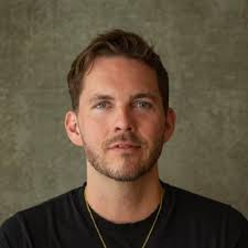 Marcus McCann (@mmccnn)