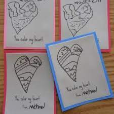 Fine motor skills, pattern recognition and following simple patterns and process to help preschooler's developement. 30 Super Cute Kids Valentine S Day Cards For School Hands On As We Grow