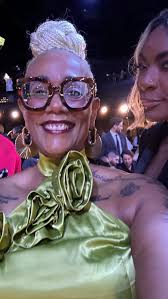 No words 😶 , Pure energy ⚡️⚡️🔆, #scotianqueenbee #bossuptalent  #torontolife #networking #torontovibes #blackexcellence #cameo #pureenergy  #vibes #sundayfunday