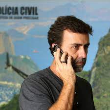 The candidate of psol to be mayor of rio is marcelo freixo, a history teacher that has a life full of militancy in human rights, fighted the mafia of rio and. Boato Sobre Milicia Secreta De Policiais De Freixo E Falso