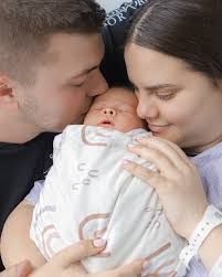 Haley Amos (@haley.nicole.amos) • Instagram photos and videos