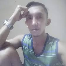 Singing #happybirthday to Frankie...