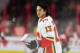 Get the latest nhl news on johnny gaudreau. Insider Reports Johnny Gaudreau Is Done With The Calgary Flames Nhl Rumors Nhltraderumors Me