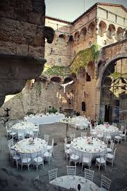 Destination Wedding At Castello Di Vincigliata Florence Tuscany Italy By Marianne Taylor Photography Sicily Wedding Wedding Venues Italy Italian Wedding