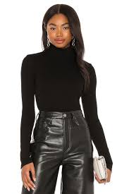 The french breakfast is usually a simple fare. 13 Outfits For Big Boobs 2021 Looks For Women With Large Busts