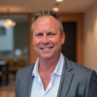 600+ "The Hartless" profiles