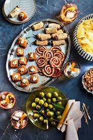 Sandwich turkey meatloaf martha stewart recipes recipe marthastewart lunch sandwiches crab whole crackers saltine healthy bread slammin dinner wheat spread. 21 Thanksgiving Potluck Recipes That Will Wow Your Crowd Thanksgiving Appetizers Easy Thanksgiving Appetizers Homemade Crackers