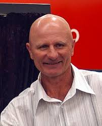 File:Peter Sterling officially open Bunnings Warehouse Wagga Wagga.jpg