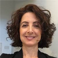 300+ perfis com “Grace De”