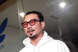 Ngakunya Ogah Hubungi Denny Sumargo, Mantan Asistennya Malah Kirim Mata-mata