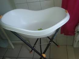 Baignoire Bebe Pliable Sur Pied Baignoire Bebe Pliable Sur Pied Baignoire Pour Bebe Bato Hoppop Bebe Street Baignoire Hoppop Furniture High Chair Eames Chair