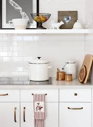 Decorate A Kitchen Counter With Wooden Accents And White And Cream Crockery For A Modern Farmhouse Look Every Kitchen And Kitchenette Kitchen Kitchen Counter