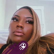 Looking for a 2 bed room 3 if excepting a 2 bed room voucher .