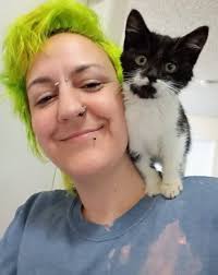 UPDATE: This kitten has left to rescue! UPDATE: this kitten is doing really  well with eating and going to the bathroom. She's playful today.