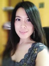 荣海兰简历_龙族集团创始人荣海兰受邀参会演讲_活动家