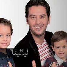 أجمل صور عصام نجم مسلسل باب الحارة وعائلته الحقيقية arabians