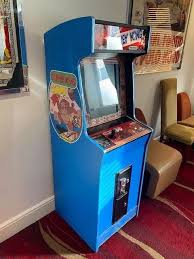 Original Donkey Kong Arcade Machine In Play - Youtube