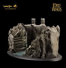 The Argonath Sculpted By Mary Maclachlan Lord Of The Rings The Hobbit Lord