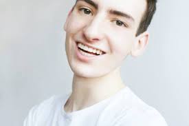 Su-Feh Lee and Ziyian Kwan receive BC Dance Awards