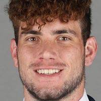 Ducks tight end dies in diving accident