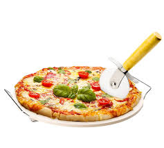 Chefs Star 15 Ceramic Pizza Stone And Pizza Cutter To View Further Visit Baking Pans Pizza Stone Best Pizza Stone Barbecue Chicken Pizza