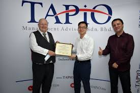 Congratulations To Mr Edward Lim Sir Zee And Ms Nadezda Kalinina On Completing Their Internship With Tapio Man In 2020 Internship Program Business Networking Student