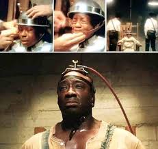 The main characters of this horror, fiction story are john coffey, paul edgecomb. La Milla Verde O Milagros Inesperados Una Historia Que Ensena Sobre Cuanto Dano Puede Causar La Injusticia