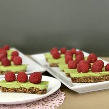 Tartelettes Avocat Lime Framboise Nobelmix Thermomix Canada In 2020 Raspberry Tartlets Tartlets Grated Coconut