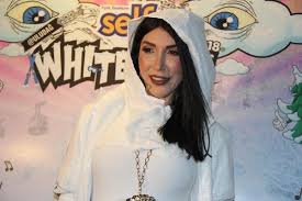 We did not find results for: Hande Yener Kalbim Sehitlerimizle Ben Teferruatim