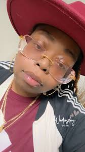 Waiting for breakfast what a good boy jake is.