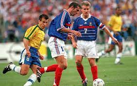 Didier claude deschamps (bayona, francia; Deschamps Zidane Has Everything To Succeed Marca English